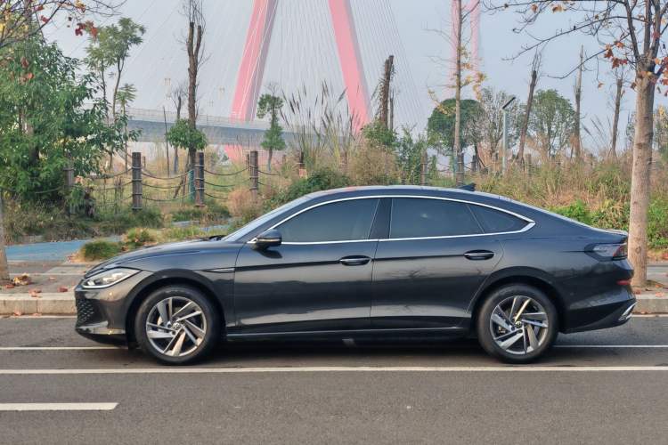 Used Volkswagen Lamando 2024 Lavida L 280TSI DSG Spicy Edition