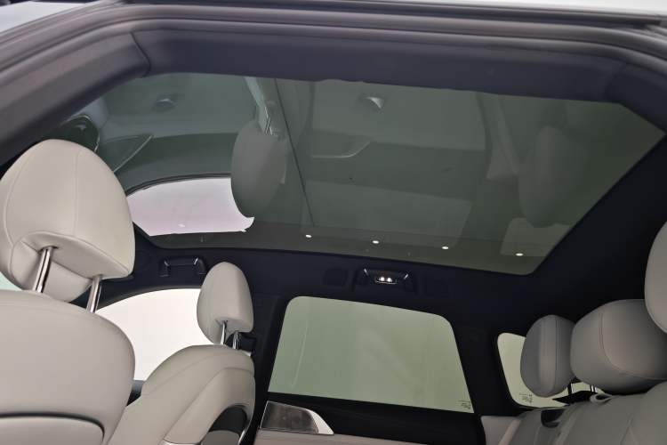 Used XPeng G9 2022 570 Pro
