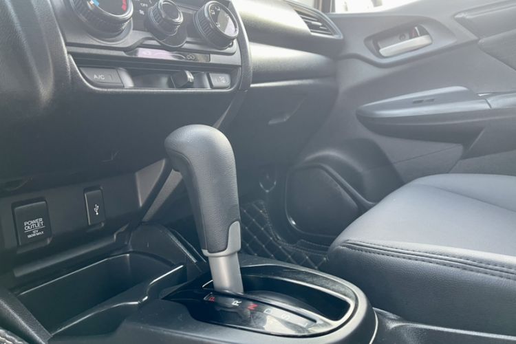 Used Honda Fit 2014 1.5L LX CVT Comfort Model