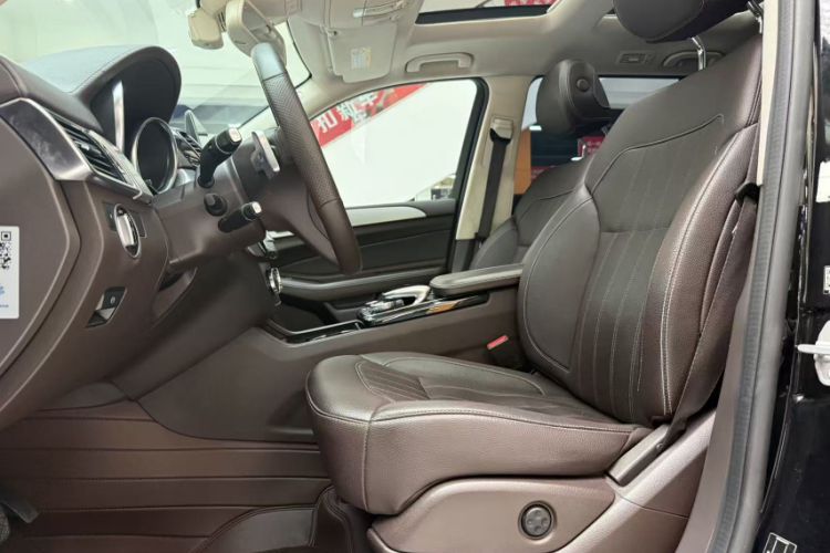 Used Mercedes-Benz GLS 2017 GLS 400 4MATIC Fashion Edition
