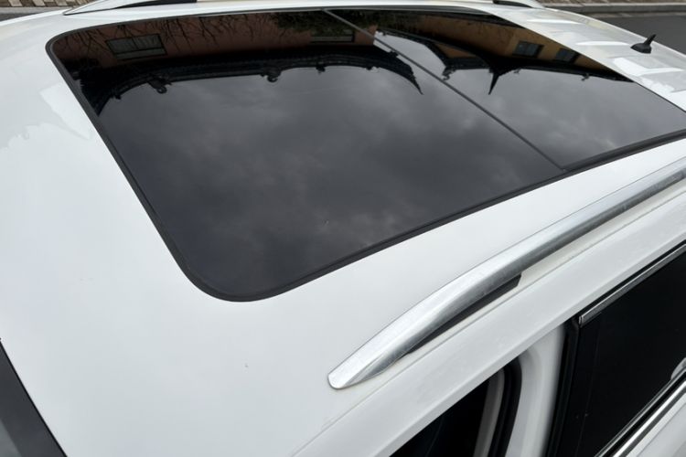 Used Volkswagen Tiguan L 2018 330TSI Automatic Two-Wheel Drive Luxury Edition
