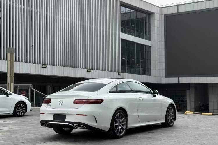Used Mercedes-Benz E-Class 2023 E 260 Coupe
