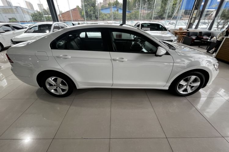 Used Volkswagen Lamando 2018 230TSI DSG Fashion Edition
