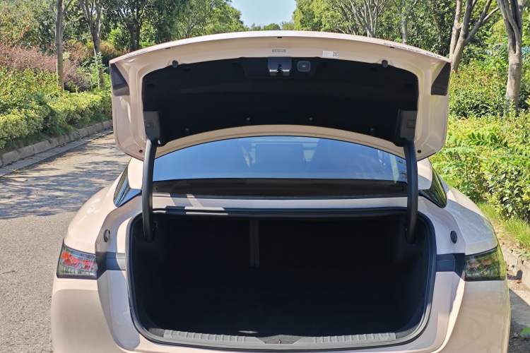 Used  GT 2024 Global Model 710 Ultra-High-Voltage LiDAR Edition