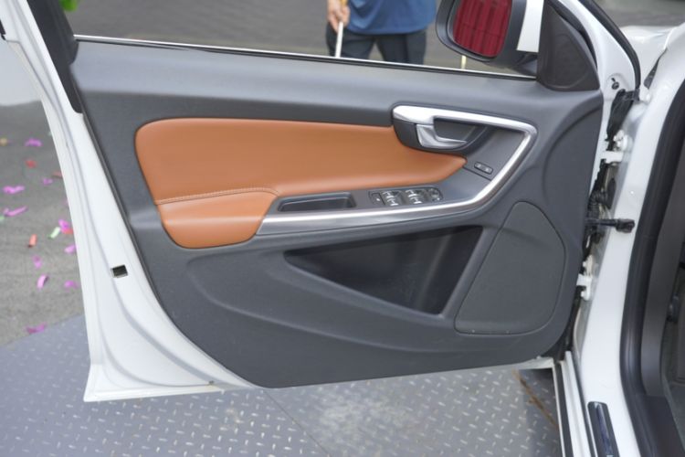 Used Volvo S60 2018 S60L T4 Zhiyuan Edition
