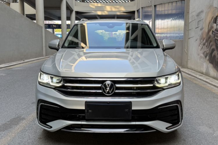 Used Volkswagen Tiguan L 2022 330TSI Automatic Two-Wheel Drive R-Line Flagship Edition