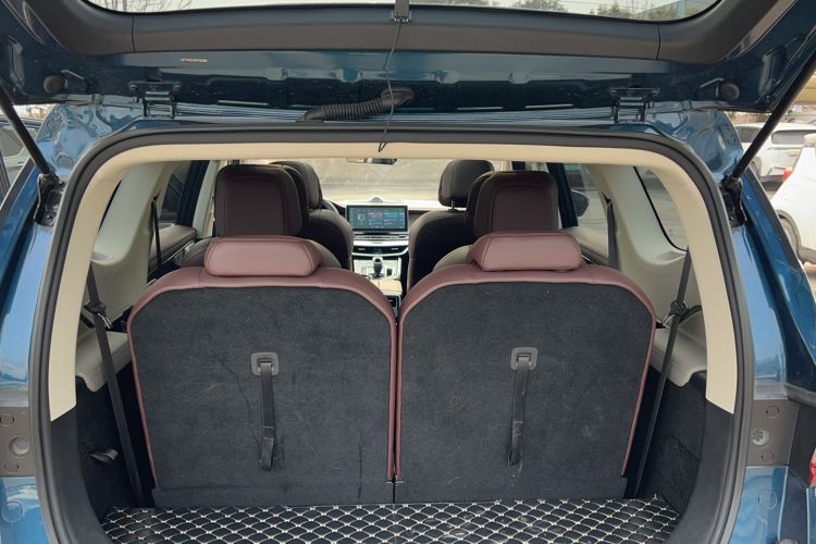 Used Geely Auto Jiajie 2022 1.8TD DCT Platinum Luxury Edition
