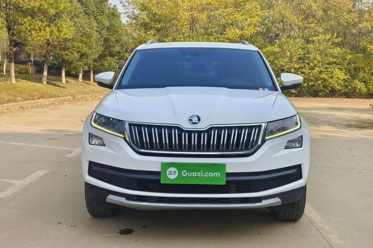 Used Skoda Kodiaq 2018 Facelifted TSI330 5-Seater Two-Wheel-Drive Luxury Enjoyment Edition
