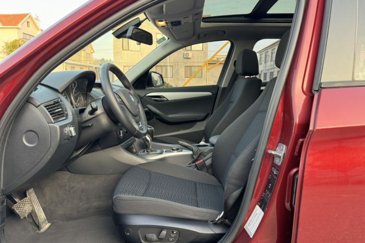 Used BMW X1 2014 sDrive18i Fashion Model