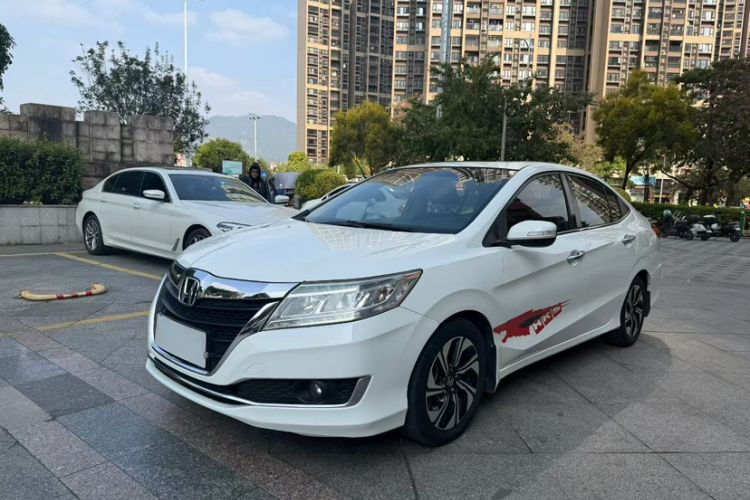 Used Honda Crider 2016 1.8L CVT Luxury Edition