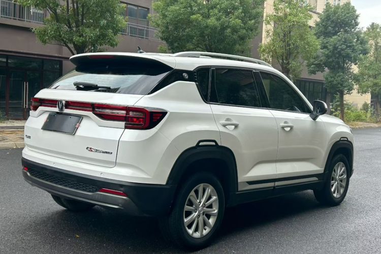 Used Changan CS35PLUS 2021 Honor Million Edition 1.6L CVT Elite Model
