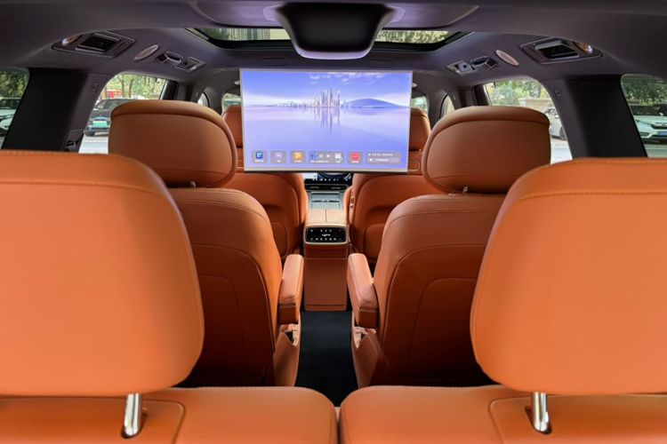 Used Hima AITO M9 2024 Range-Extended Ultra Version 42 kWh 6-Seater Model
