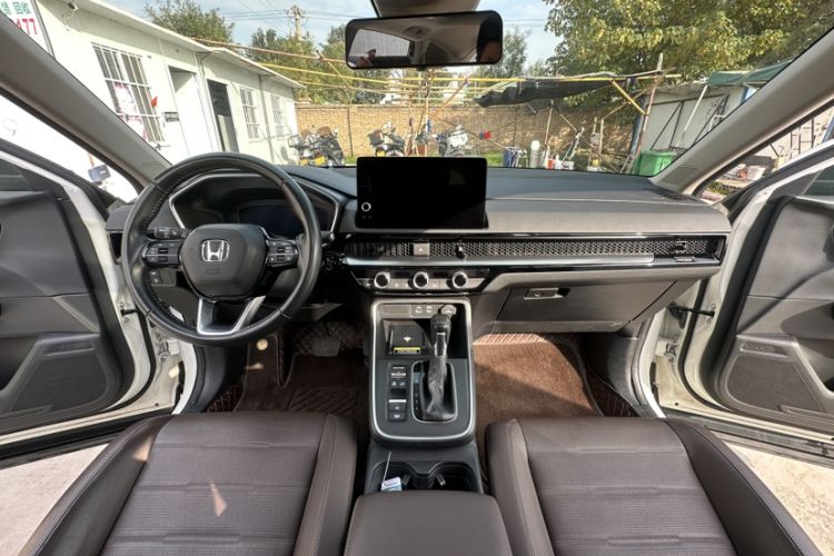 Used Honda CR-V 2023 240TURBO Two-Wheel Drive Deluxe Edition 7 Seats
