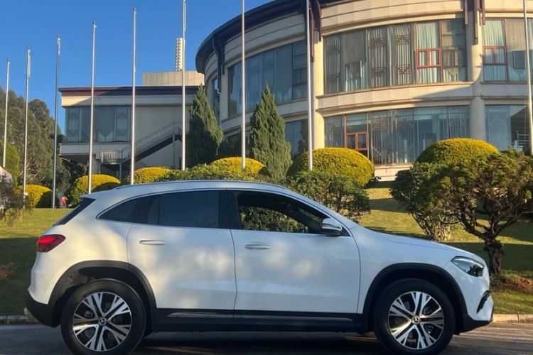 Used Mercedes-Benz GLA 2025 GLA 220
