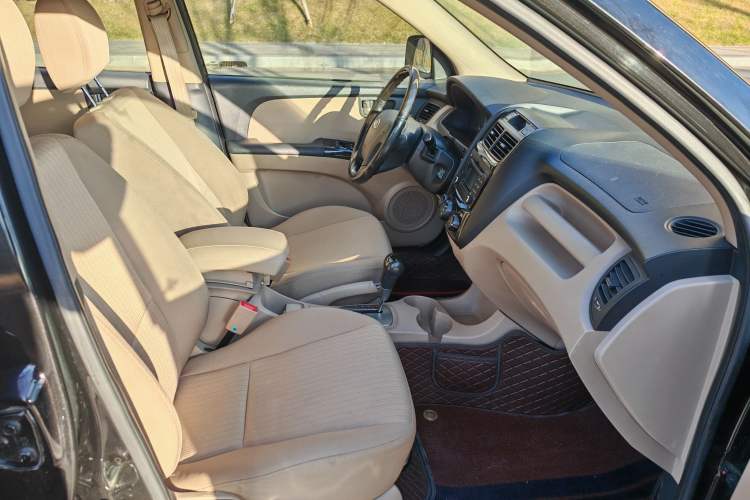 Used Kia Sportage 2013 2.0L Automatic Two-Wheel Drive GL Trim