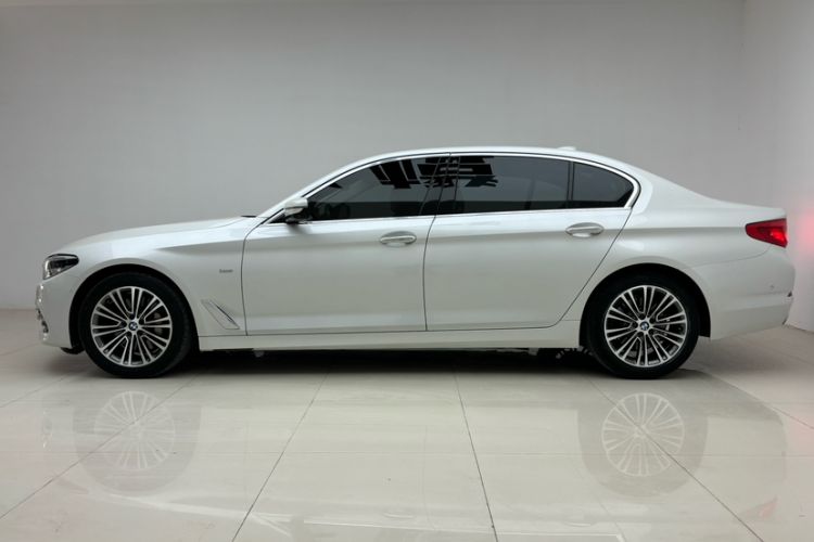Used BMW 5 Series 2018 Facelifted 530Li Luxury Edition Premium Package
