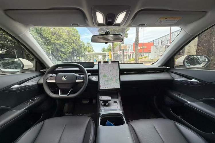 Used Changan Eado 2025 Blue Whale 1.5T 500Bar Prestige Model
