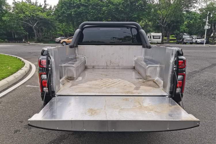 Used Great Wall Poer 2024 2.4T Commercial Version Automatic Diesel Two-Wheel Drive Elite Edition
