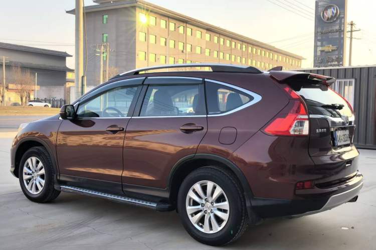 Used Honda CR-V 2016 2.0L two-wheel drive Urban Edition
