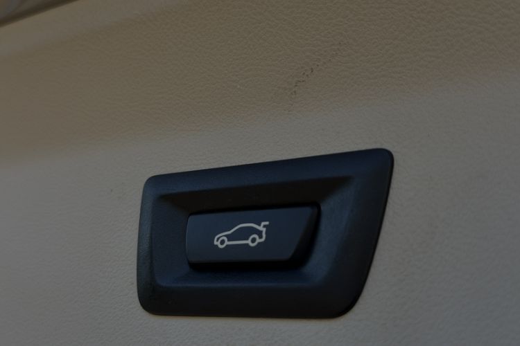 Used BMW X3 2018 xDrive28i Luxury Package China VI Emission Standard