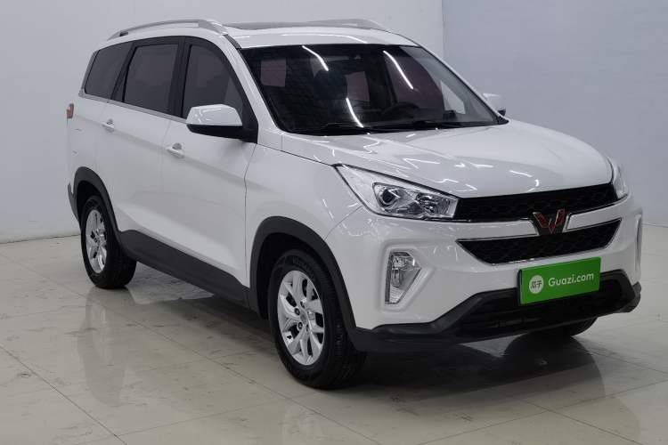 Used Wuling Hongguang S3 2018 1.5L Manual Luxury Model China V Standard
