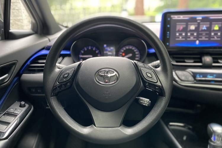 Used Toyota C-HR 2020 2.0L Leading Edition
