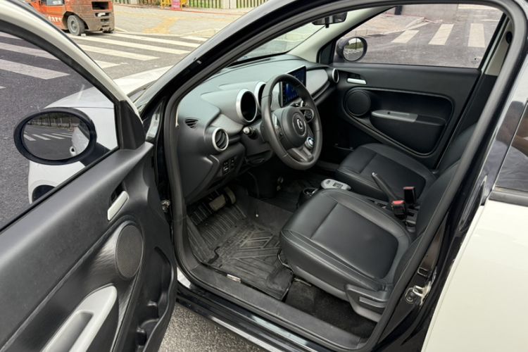 Used ORA Black Cat 2021 351 km Standard Version
