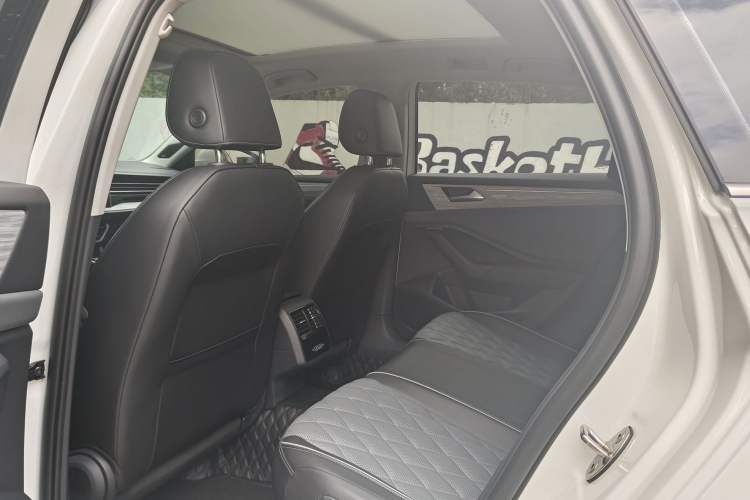 Used Volkswagen Sagitar 2024 300TSI DSG Excellence Edition