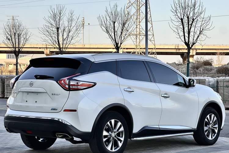 Used Nissan Murano 2021 2.5L XE Two-Wheel Drive Elite Edition