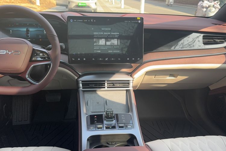 Used BYD Seal 2023 DM-i 1.5T 121km Flagship Model