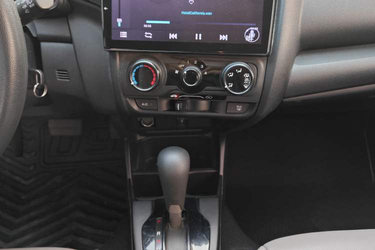 Used Honda Fit 2018 1.5L CVT Comfort Version