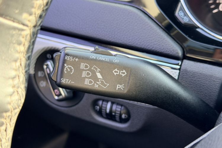 Used Volkswagen Sagitar 2016 230TSI 25th Anniversary Edition