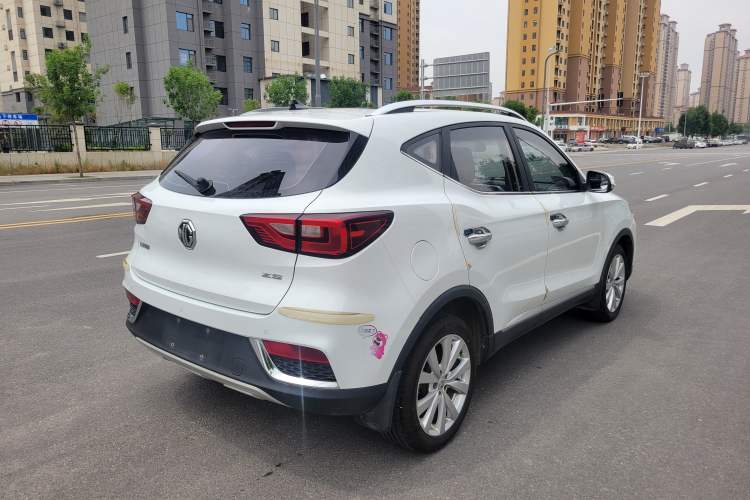 Used MG ZS 2017 1.5L Automatic Luxury Edition
