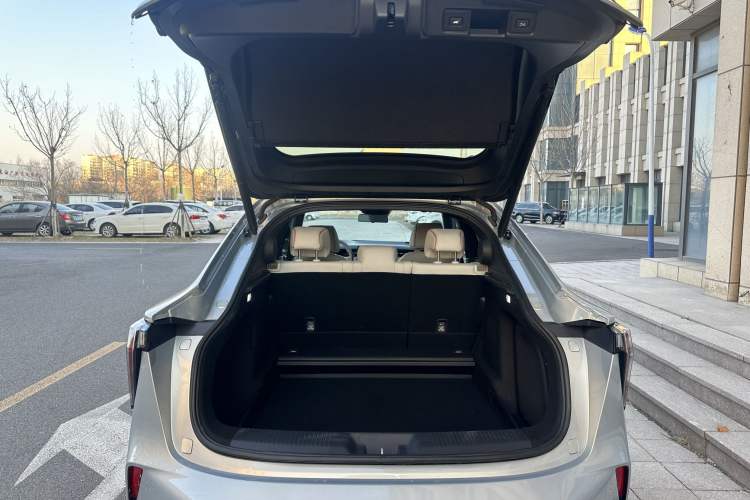 Used Honda e:NS2 2024 Light-Chasing Version
