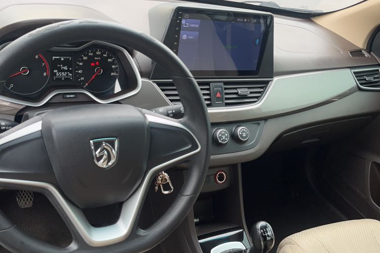 Used Baojun 310W 2017 1.5L Manual Comfort Model China V Standard