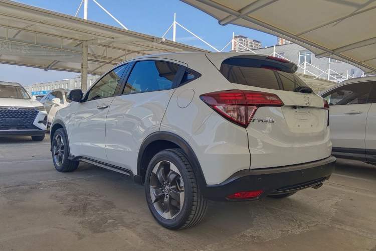 Used Honda Vezel 2017 1.8L CVT Front-Wheel Drive Pioneer Edition
