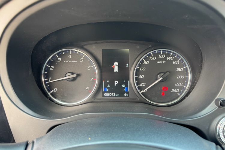 Used Mitsubishi Outlander 2021 2.0L Two-Wheel Drive Comfort Edition 7 Seats