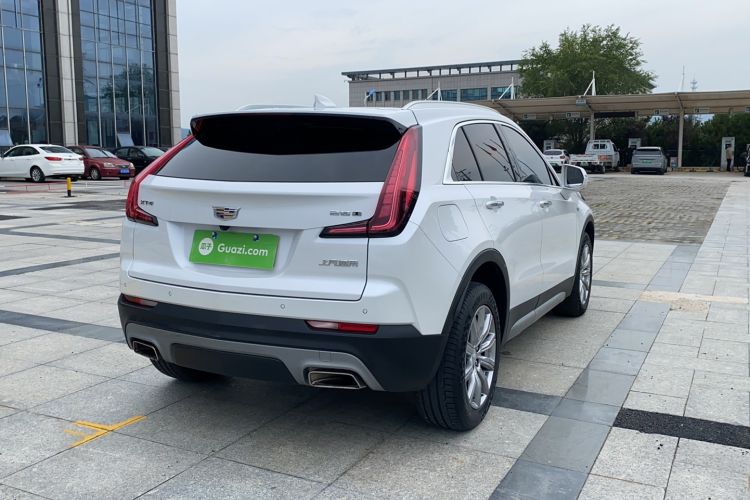 Used Cadillac XT4 2018 28T Two-Wheel Drive Leading Version
