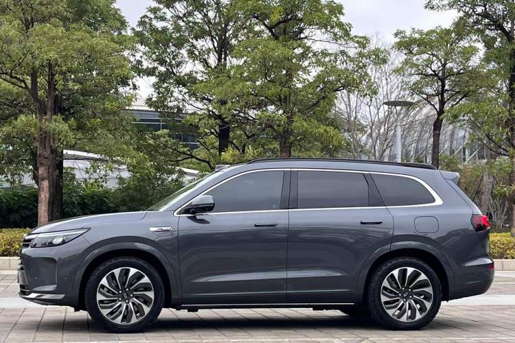 Used Hima AITO M7 2024 1.5T Intelligent Driving 4WD Max Edition 5 Seats
