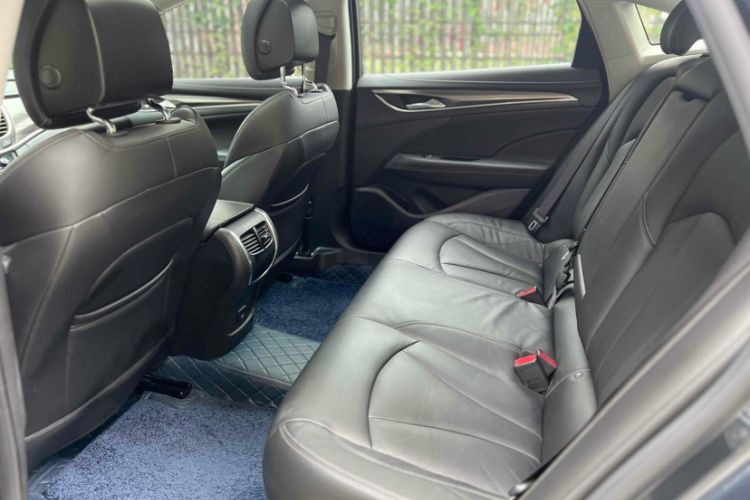 Used Buick LaCrosse 2019 28T Luxury Model
