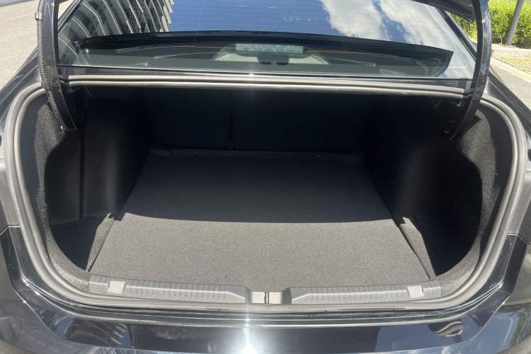 Used Volkswagen Lavida 2024 1.5L Automatic Starry Sky 5 Million Edition