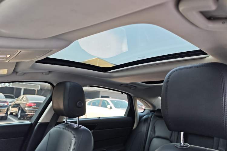 Used Jaguar XFL 2020 XFL 2.0T P200 Two-Wheel-Drive Elite Edition
