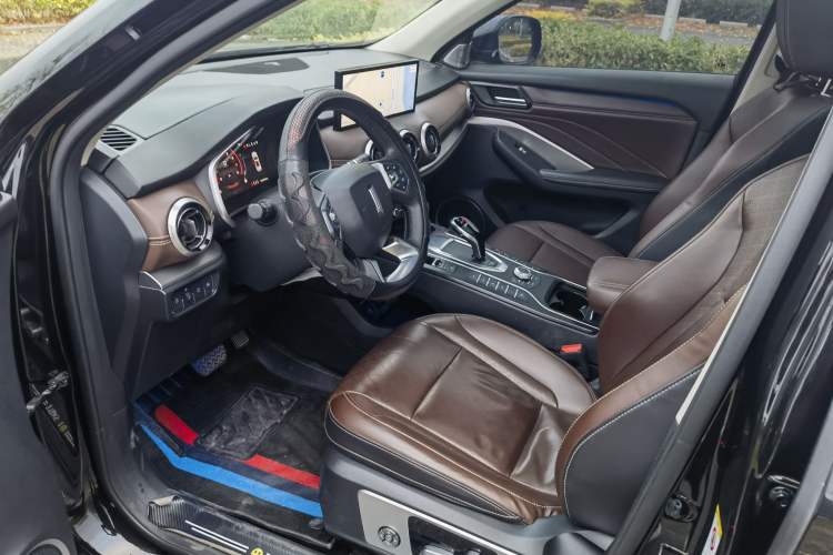 Used Wey VV6 2020 2.0T Two-Wheel Drive Smart Enjoyment+