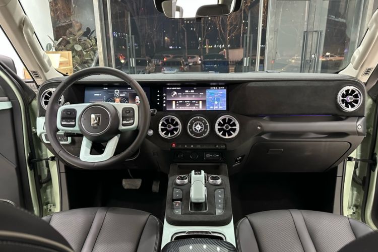 Used Tank 300 2023 2.0T Iron Rider 02