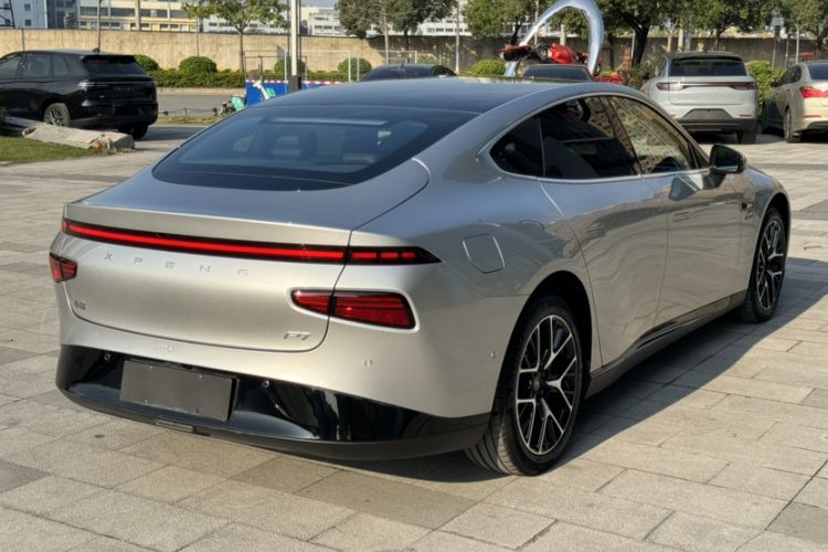 Used XPeng P7 2023 P7i 702 Pro
