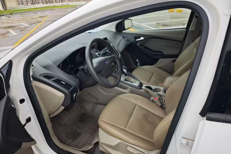 Used Ford Focus 2012 Sedan 1.6L Automatic Comfort Model