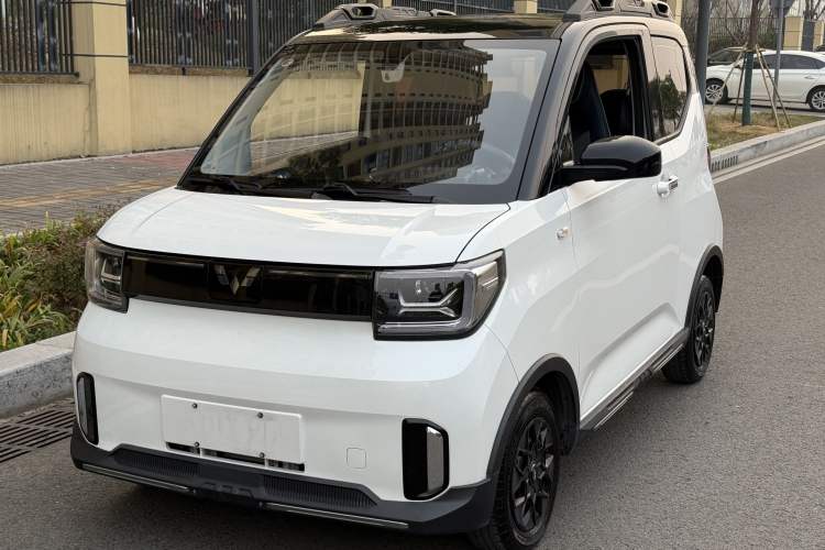 Used Wuling Hongguang MINIEV 2022 GAMEBOY 200km Gaming Edition with Lithium Iron Phosphate