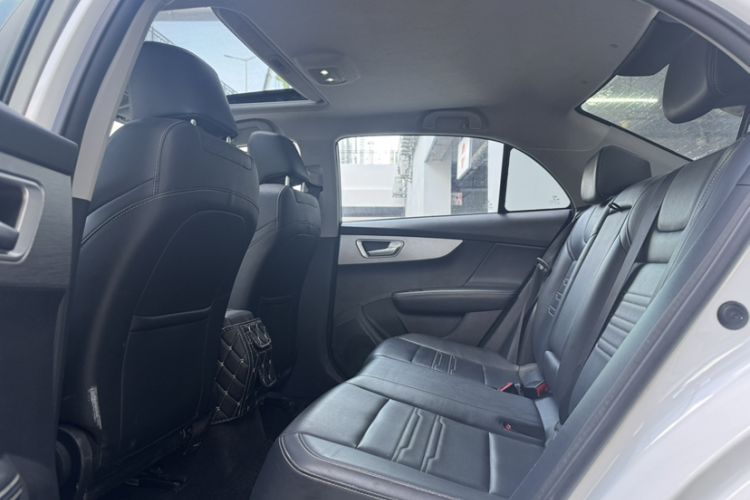 Used BYD Qin New Energy 2019 High-Range Luxury Model
