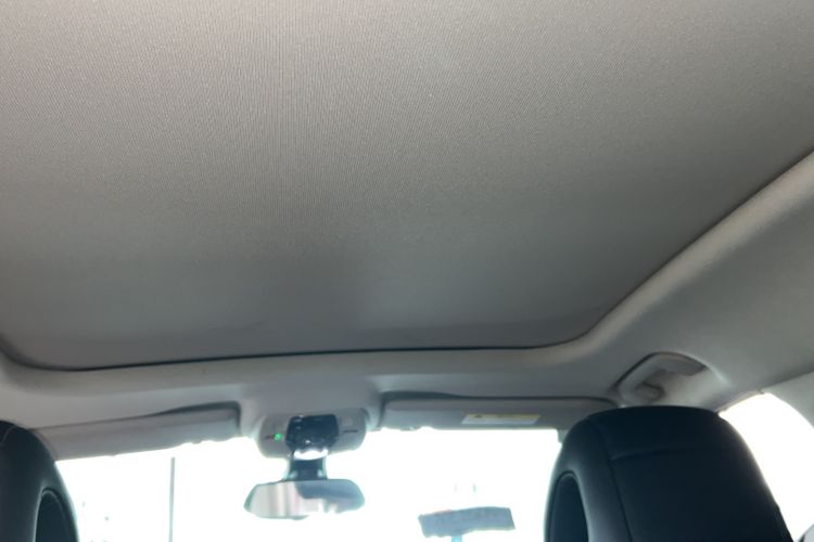 Used  6 2014 1.6T Luxury Edition THP200