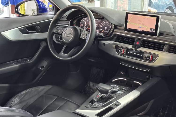Used Audi A4L 2018 30th Anniversary Edition 40 TFSI Fashion Model